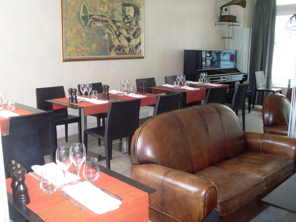 Hotel Le Parc Marly-le-Roi Esterno foto