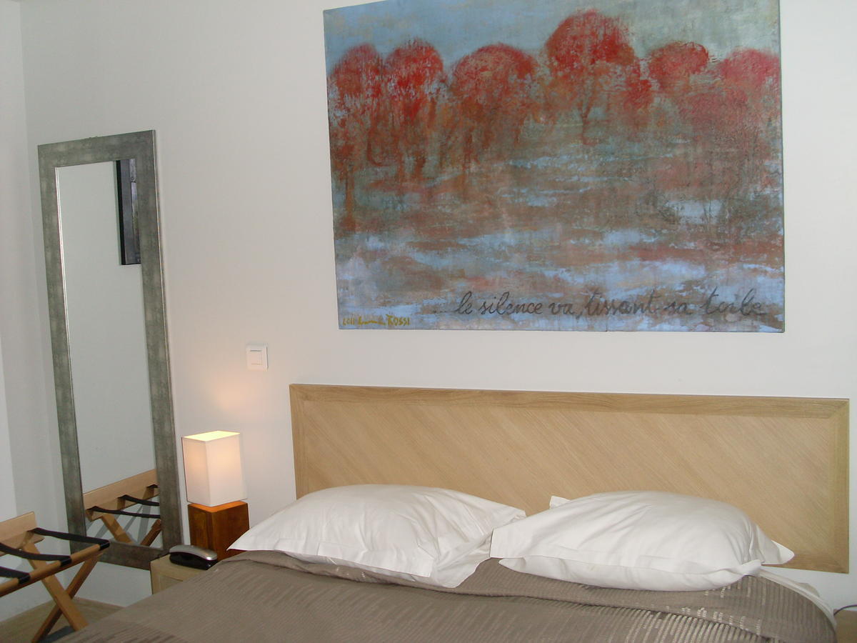 Hotel Le Parc Marly-le-Roi Esterno foto