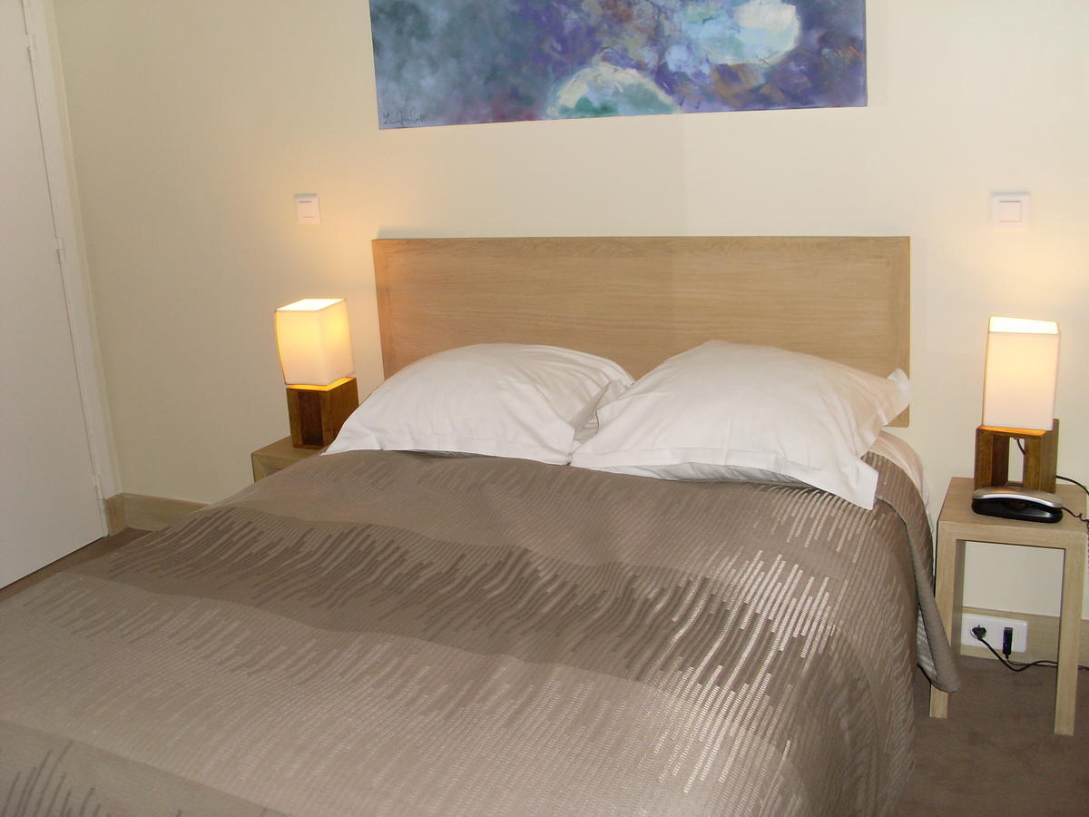 Hotel Le Parc Marly-le-Roi Esterno foto